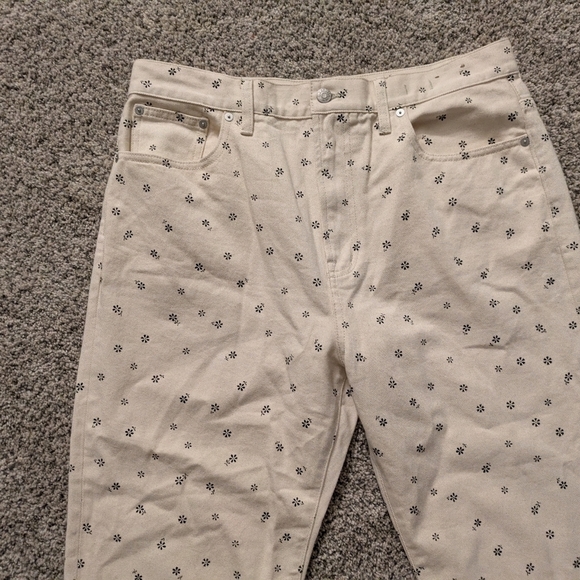 Madewell Perfect Vintage Straight Jean in Daisy Drizzle - Picture 7 of 11